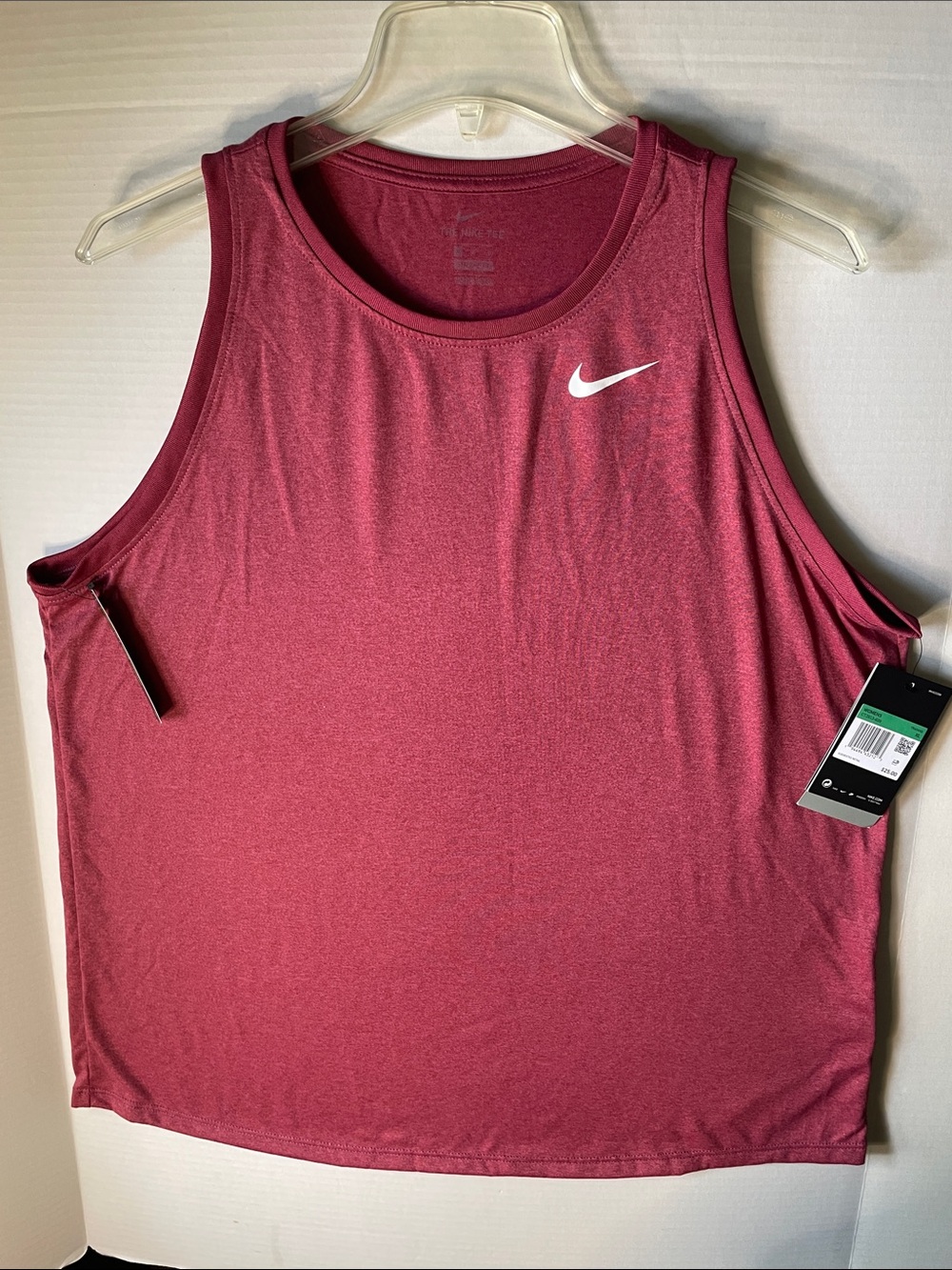 Nike Women's Size XL Maroon Performance Tank Top with White Swoosh NWT